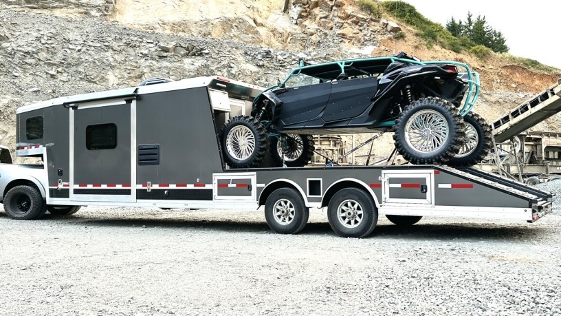 2022-can-am-x3-big-0
