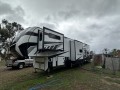 alliance-valor-36-v11-toy-hauler-small-0