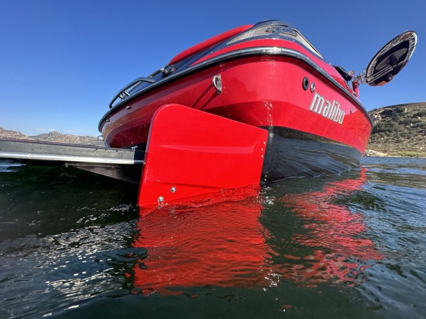 malibu-wakesetter-247-lsv-big-1