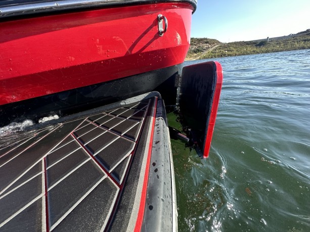 malibu-wakesetter-247-lsv-big-2