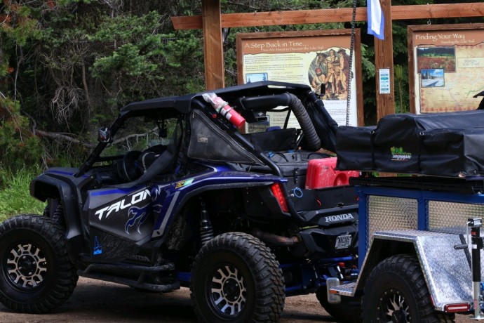 utvjeepsuv-customizable-overland-trailer-big-8