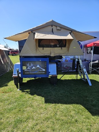 utvjeepsuv-customizable-overland-trailer-big-1