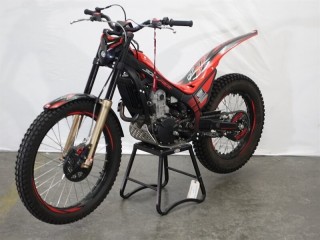 2017 HONDA TRAILS