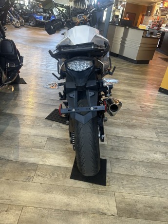 2015-ktm-1290-adventure-big-3