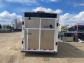 2023-maverick-3-horse-slant-nose-small-3