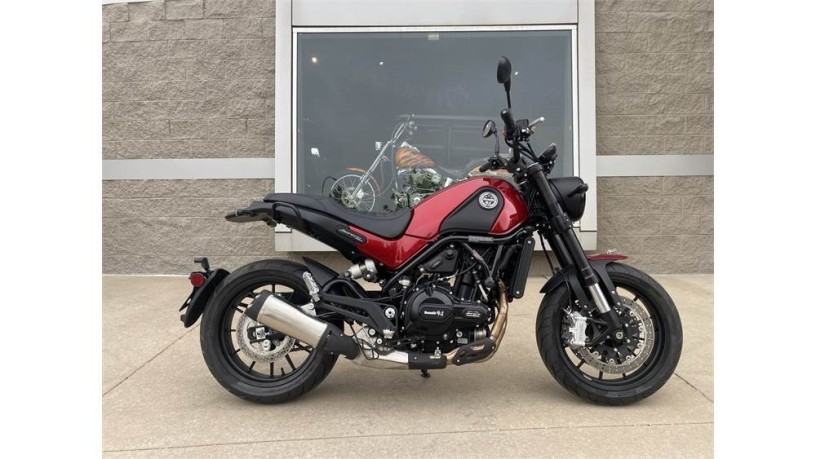 brand-new-2022-benelli-leoncino-500-big-0
