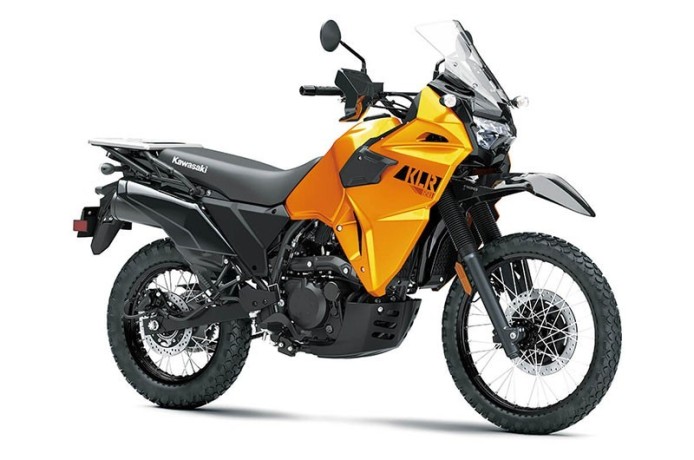 2023-kawasaki-klr-650-big-2