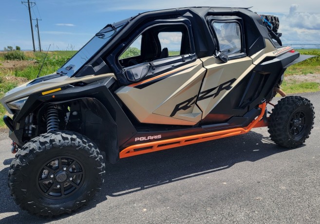 2021-polaris-pro-xp4-premium-big-2