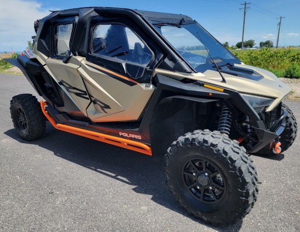 2021-polaris-pro-xp4-premium-big-0